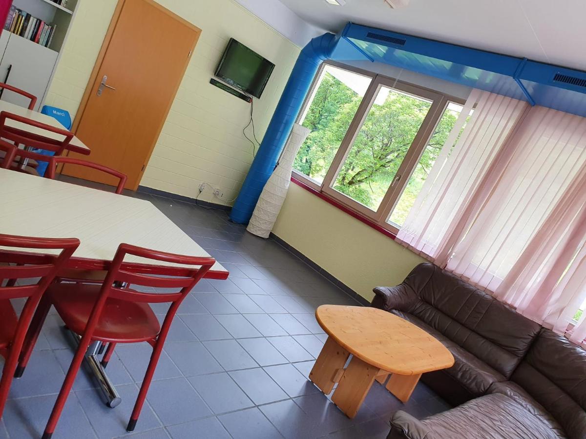 Campingplatz Mit Restaurant & Sportarena ลอยเคอร์บัด ภายนอก รูปภาพ